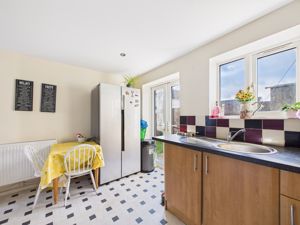 Dining- click for photo gallery